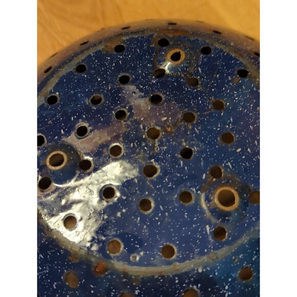 Enamelware Colander Strainer Blue Speckled Vintage 11.5" Round - Picture 6 of 11
